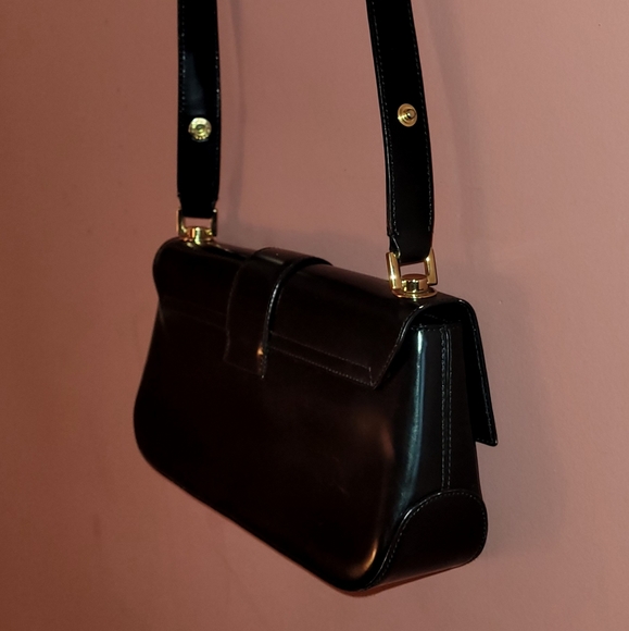 Vintage Salvatore Ferragamo Shoulder Bag - Picture 14 of 15